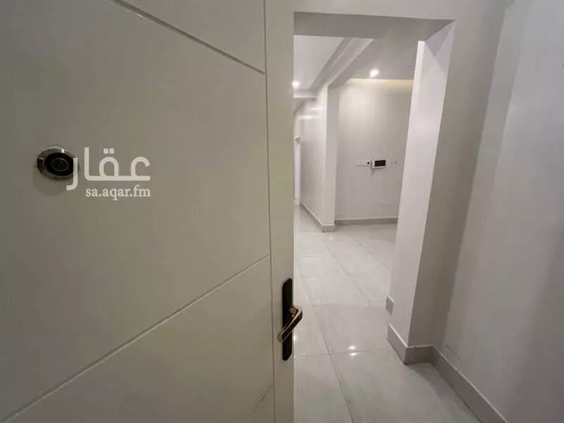 شقة 3 غرف في العارض 3