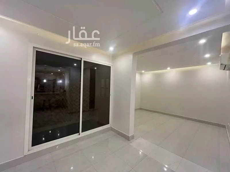 شقة 3 غرف في العارض 4