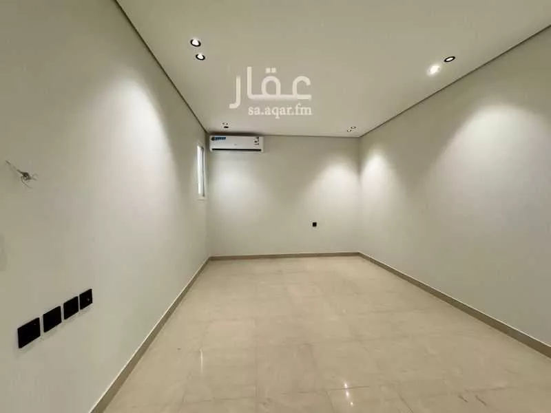 3 bedroom apartment in Al Aqiq 4
