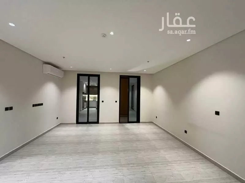 3 bedroom apartment in Irqah 1