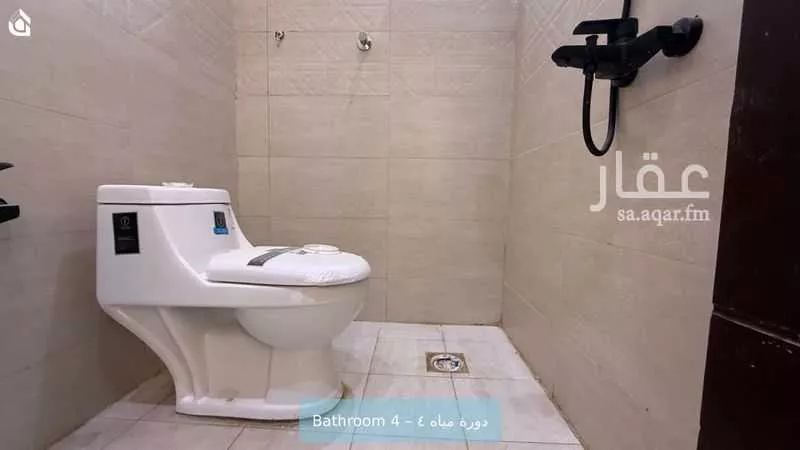 4 bedroom villa in Al Janadriyah, Riyadh 15
