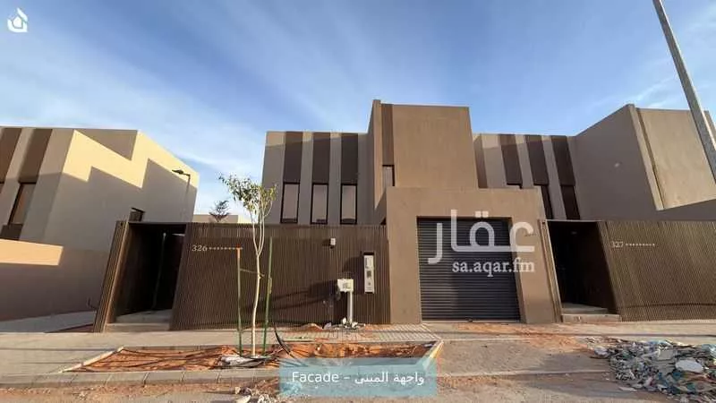 4 bedroom villa in Al Aridh 1