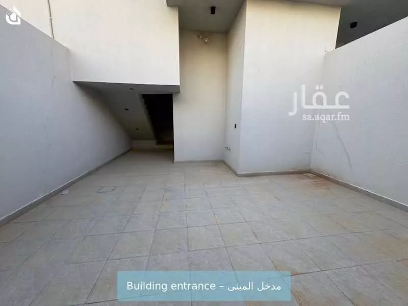 فيلا 3 غرف في الرمال 2