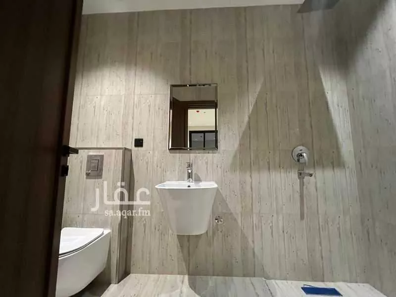 3 bedroom apartment in Irqah, Riyadh 9