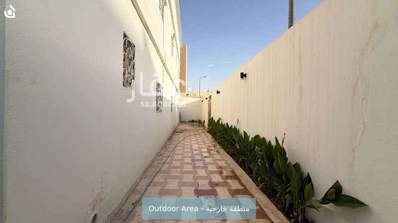 4 bedroom villa in Al Murooj, Riyadh 6