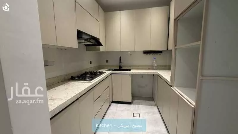 شقة 3 غرف في الملقا 5