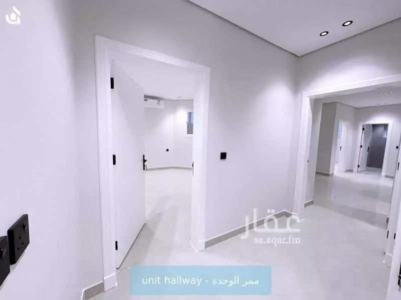 شقة 3 غرف في العقيق 5