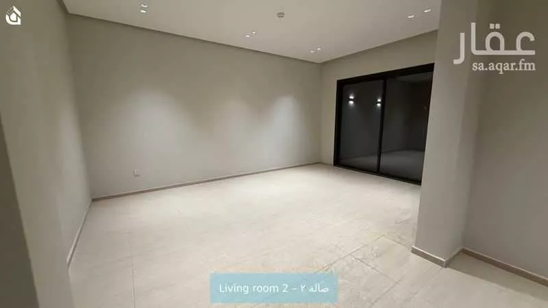 فيلا 3 غرف في العارض 4