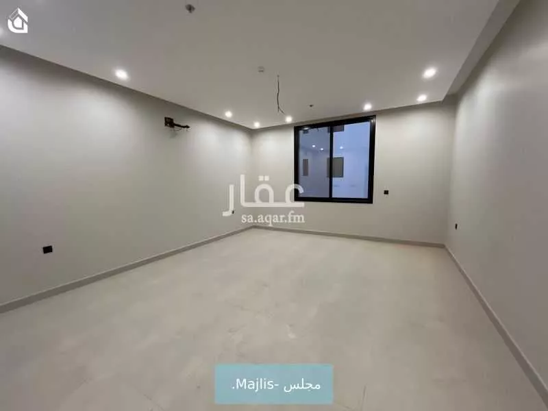 شقة 3 غرف في الرمال 5