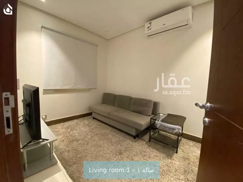 شقة 2 غرف في الملقا 4