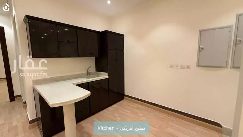 فيلا 6 غرف في الملقا 5