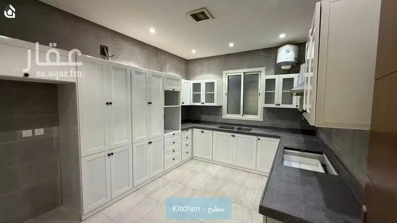 4 bedroom apartment in Al Narjis, Riyadh 7