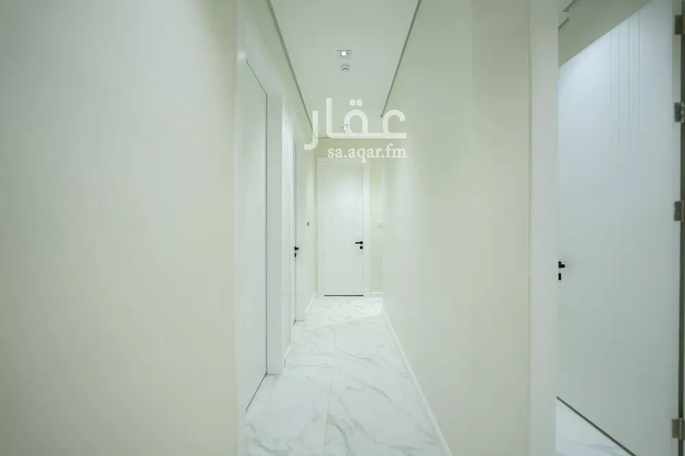 شقة 3 غرف في الملقا 1