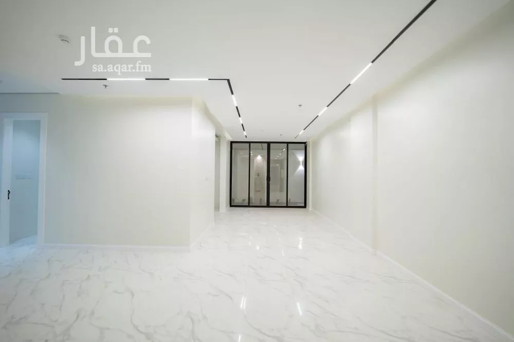 شقة 3 غرف في الملقا 2