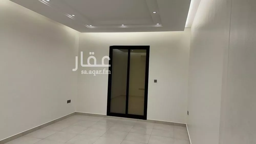 4 bedroom apartment in Al Malqa 4