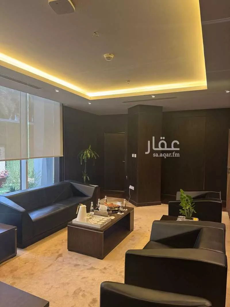 1300 sqm office in An Nafal 3
