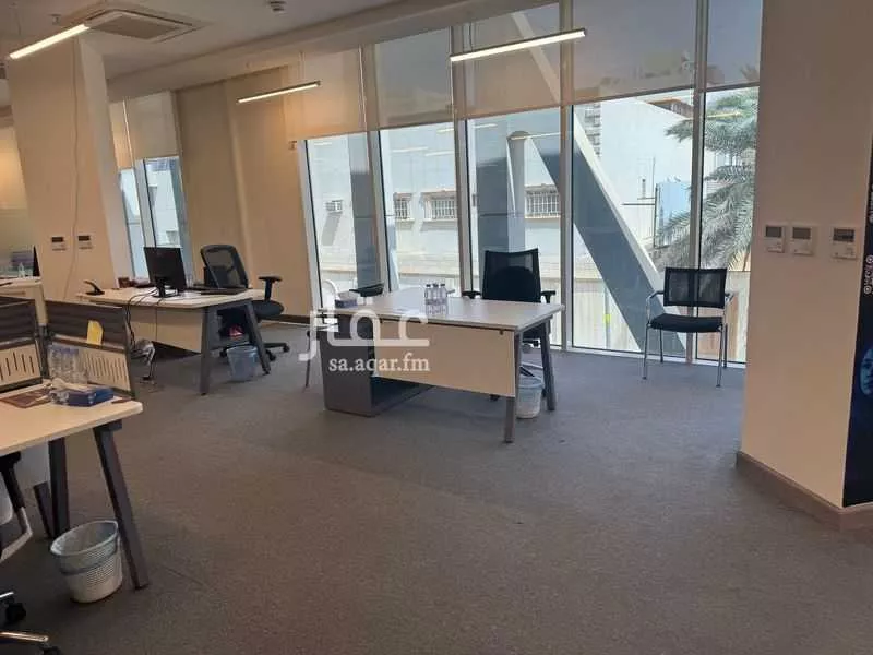 2425 sqm office in An Nafal 4