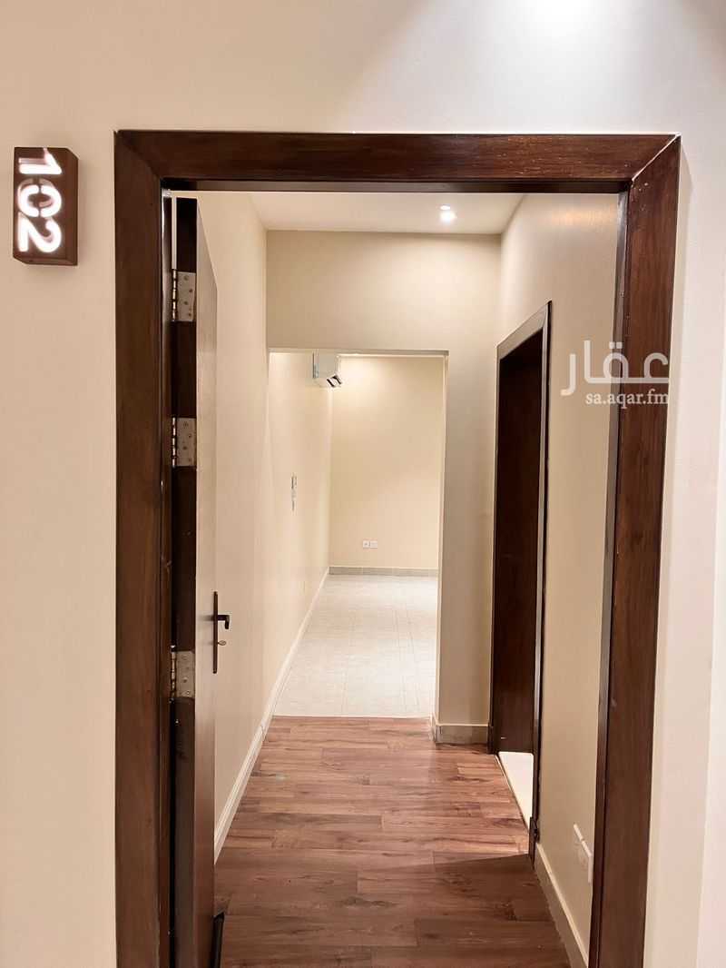 1 bedroom apartment in Al Hamra, Jeddah 6