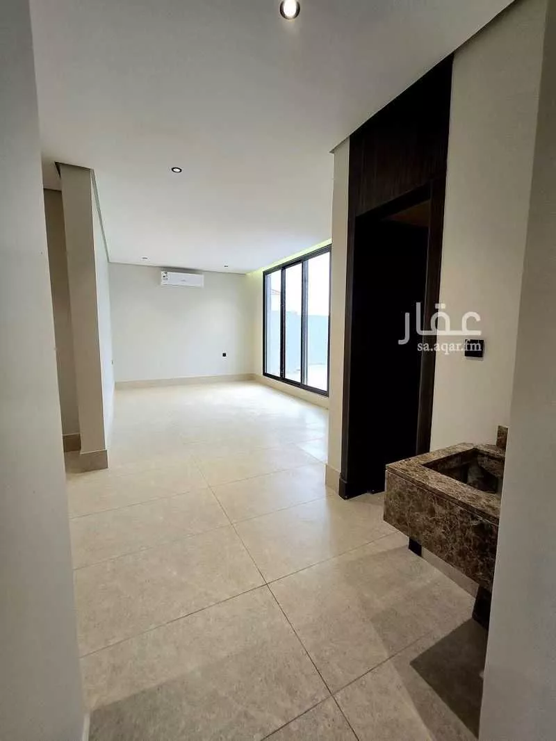 شقة 3 غرف في الحمرا 4