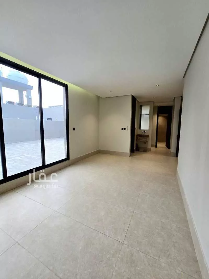 شقة 3 غرف في الحمرا 5