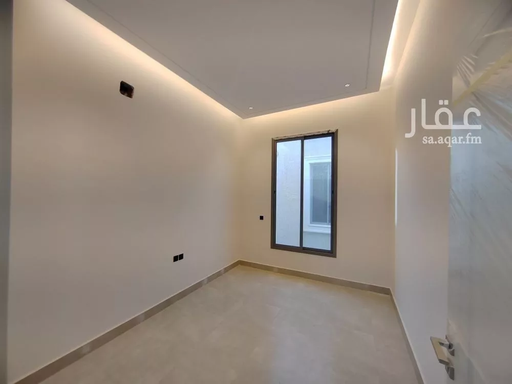 4 bedroom apartment in Al Yarmouk, Riyadh 5