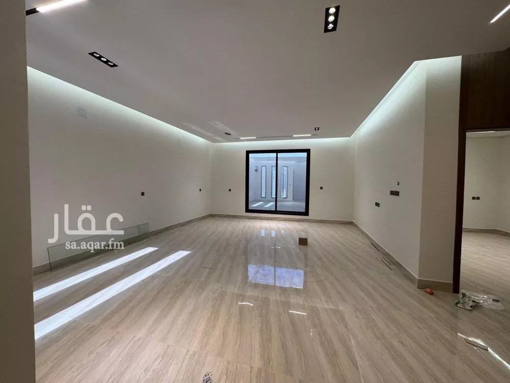 فيلا 5 غرف في الرمال 3