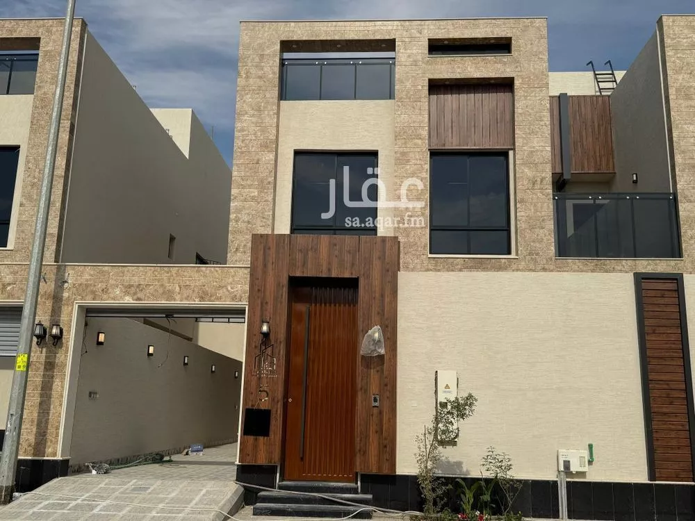 فيلا 5 غرف في الرمال 1