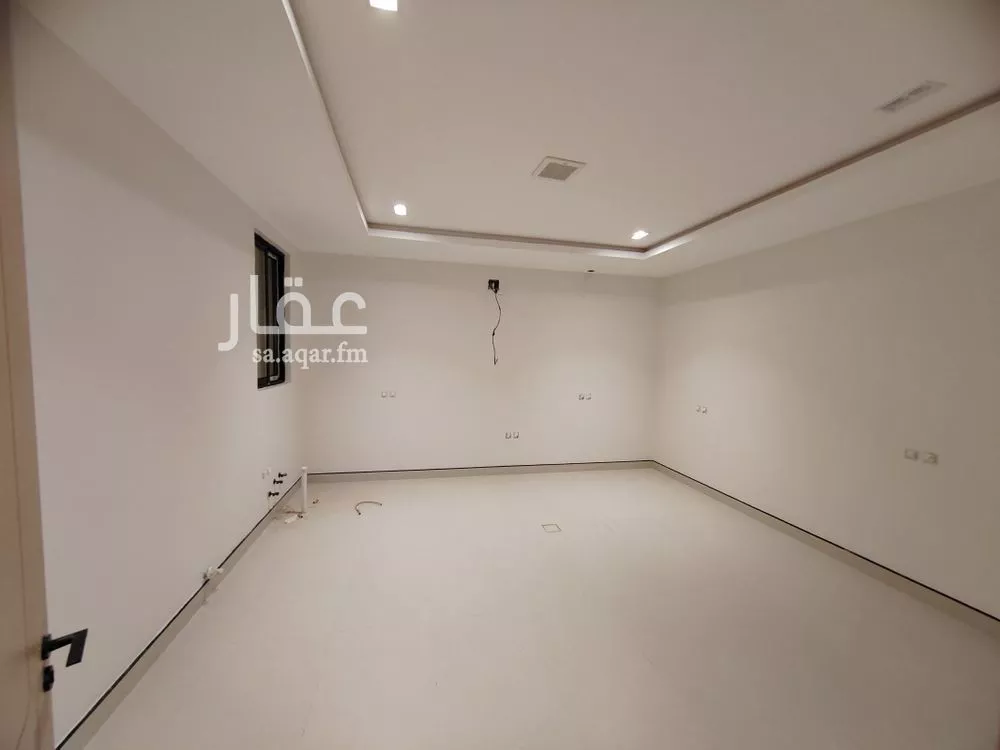 فيلا 5 غرف في الرمال 3