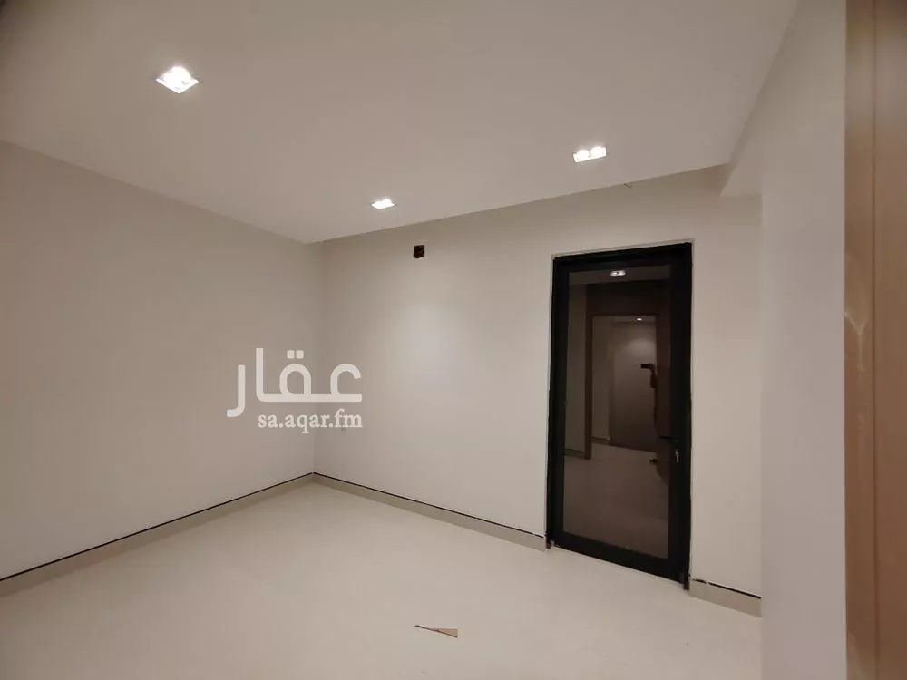 فيلا 5 غرف في الرمال 5