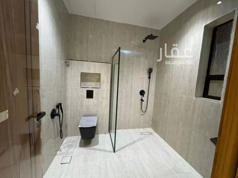 فيلا 5 غرف في الرمال 3