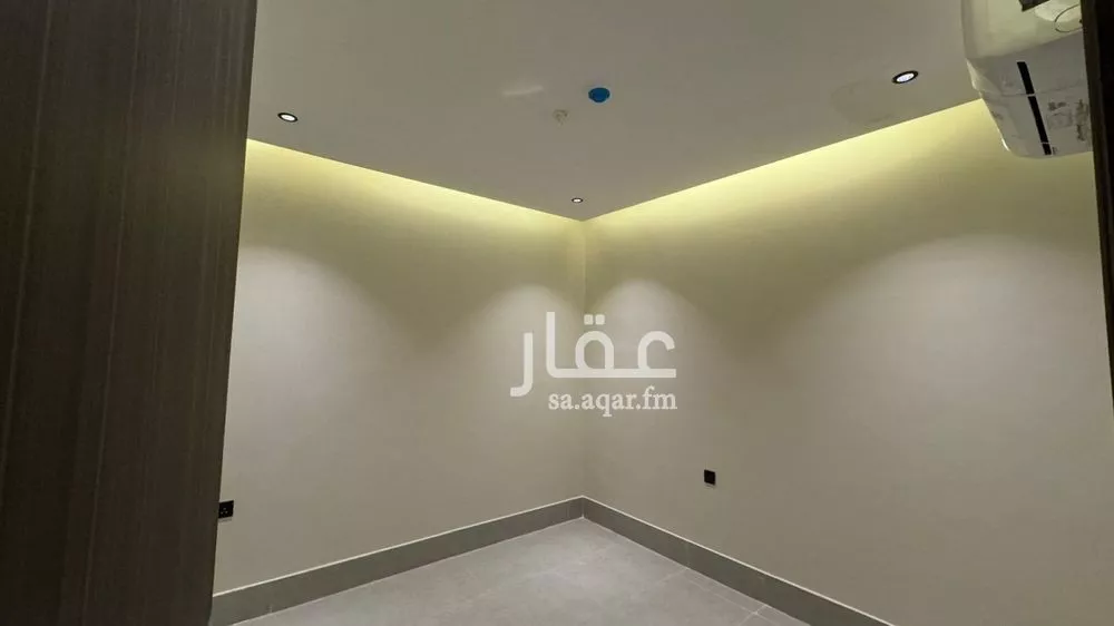 شقة 4 غرف في الحمرا 4