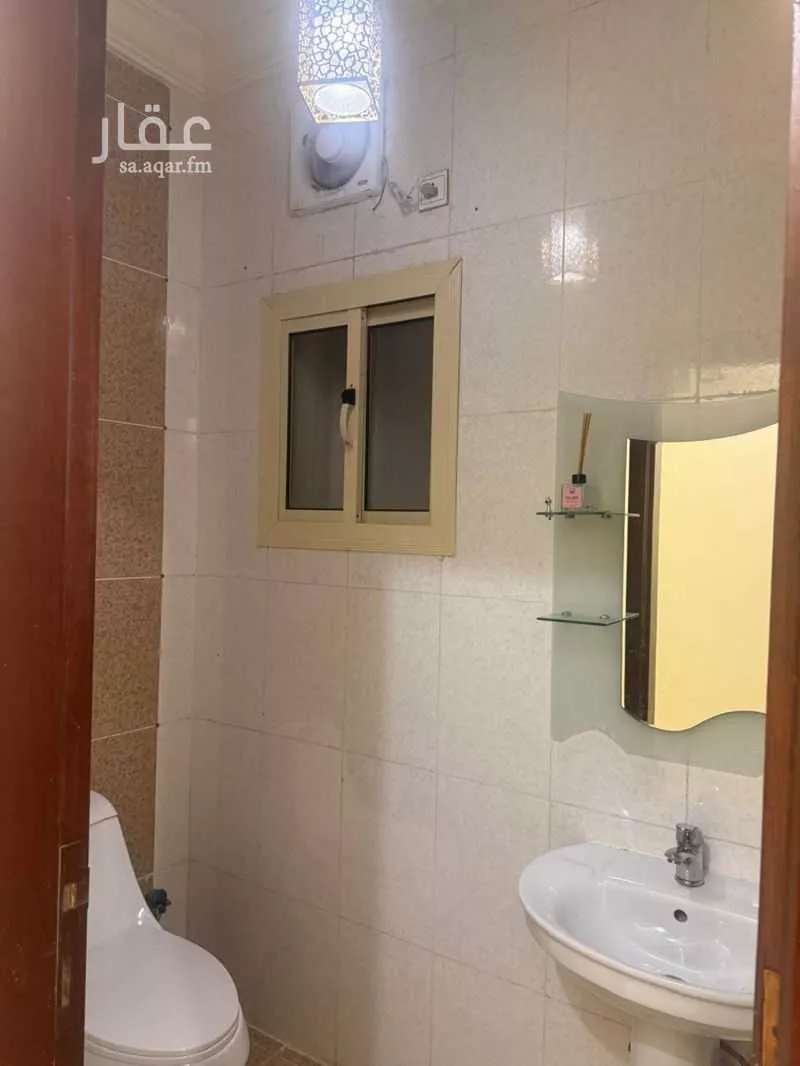 شقة 5 غرف في الزهراء 4