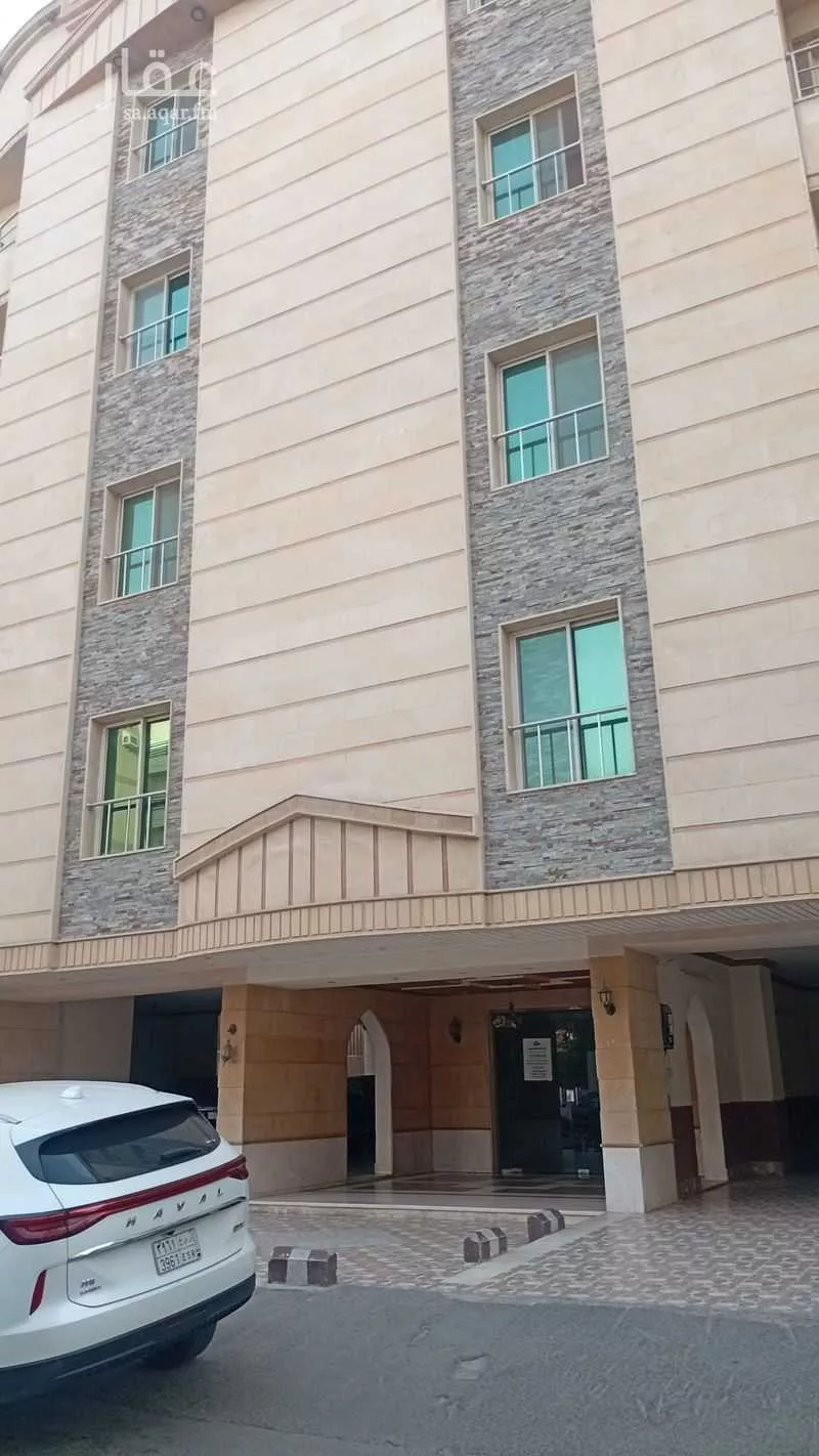 شقة 4 غرف في السلامة 1