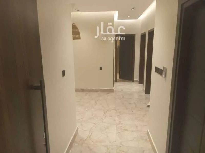 شقة 4 غرف في الروضة 5