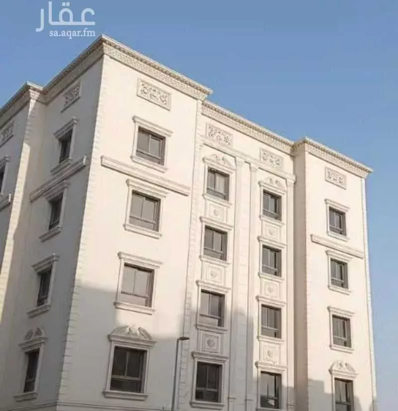 4 bedroom apartment in Al Salamah 1