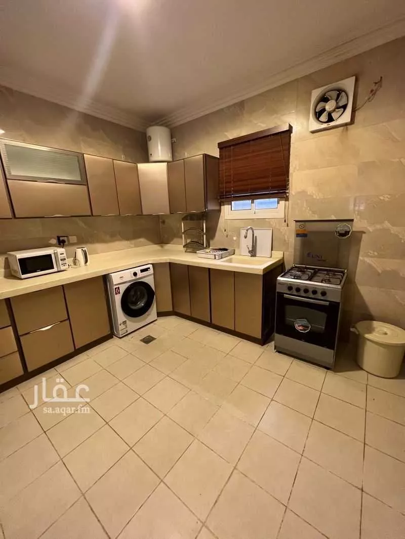 شقة 10 غرف في النرجس 5