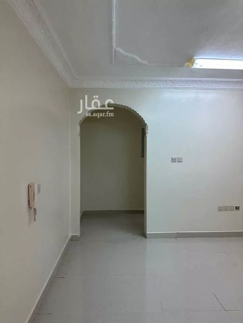 3 bedroom apartment in Dahiat King Fahd 3
