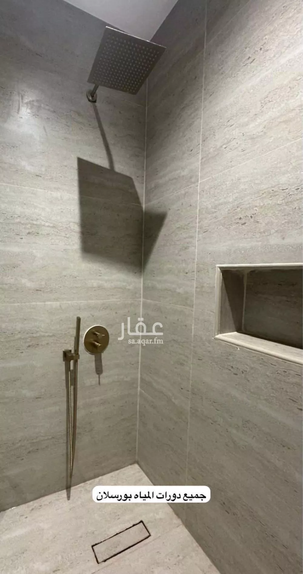 6 bedroom villa in Al Shiraa 2