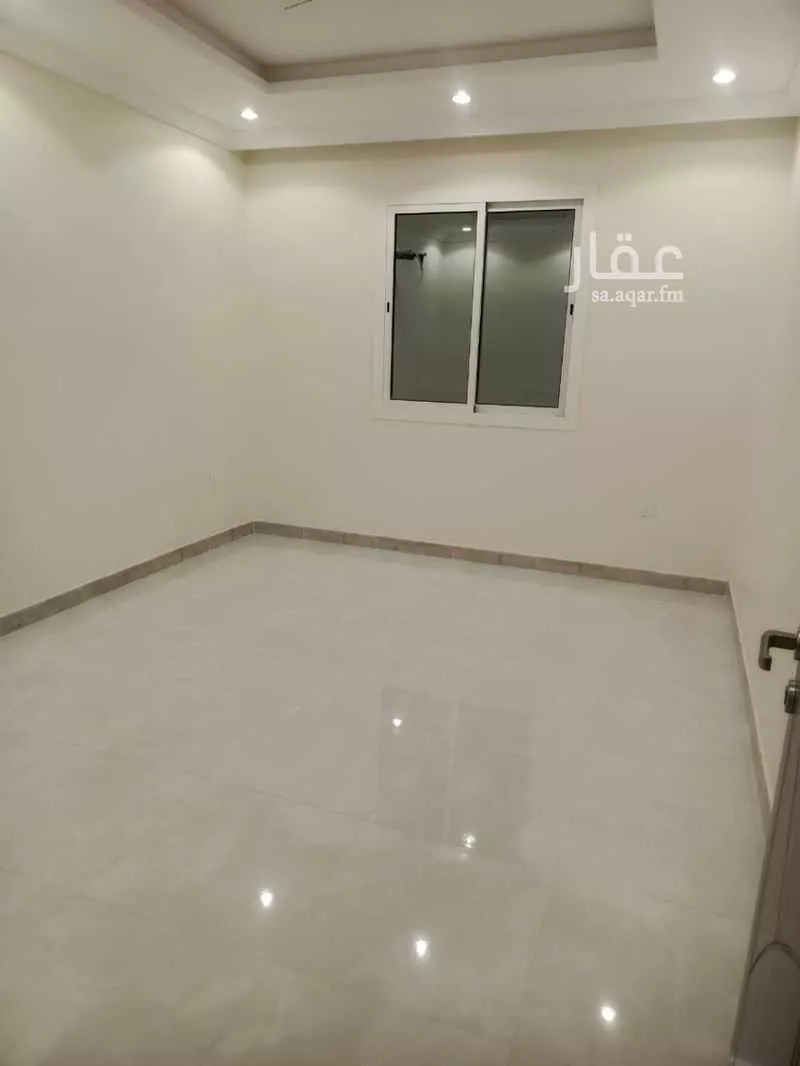 شقة 5 غرف في النزهة 5