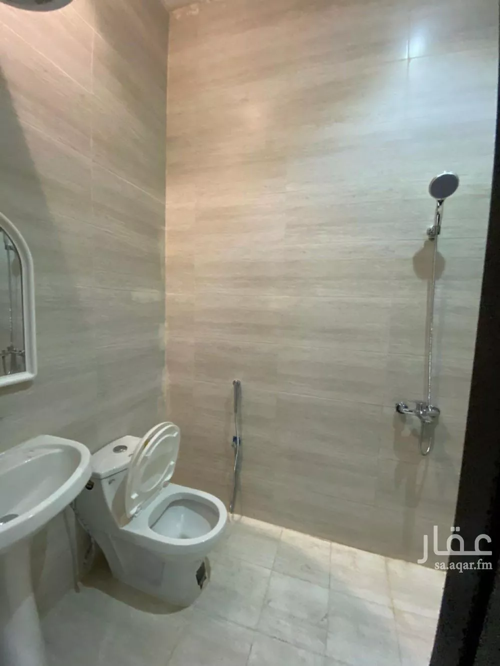 شقة 1 غرف في ظهرة لبن 4