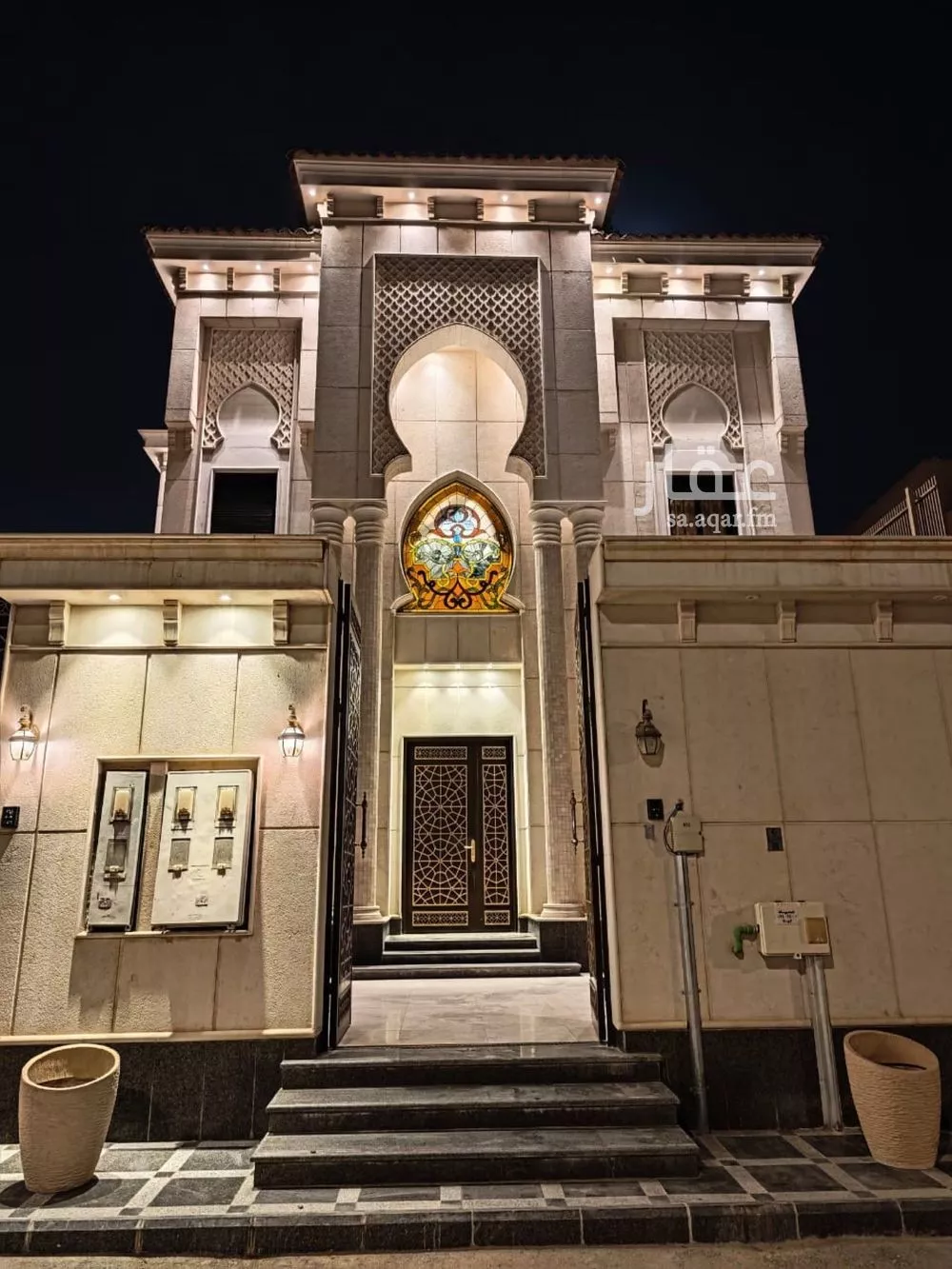 شقة 8 غرف في حطين 1