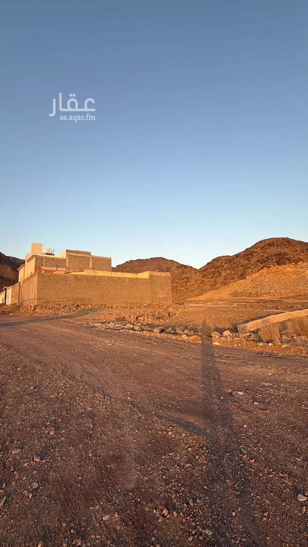 أرض 800 م² في جبل عير 1