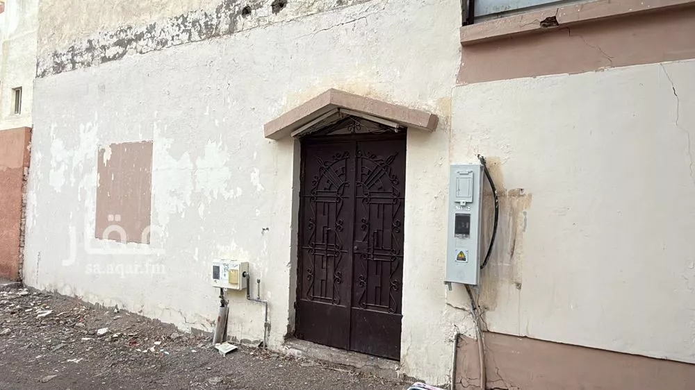 land in Al Aziziyah, Madinah 2