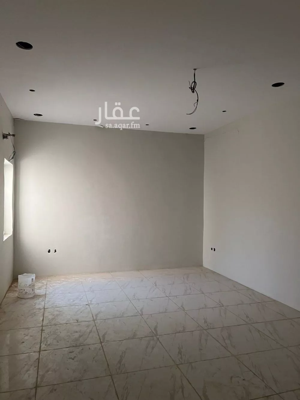 عمارة 800 م² في السد 2