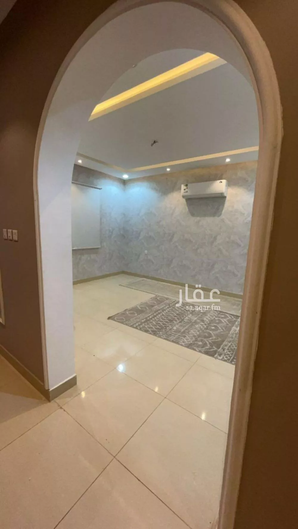 شقة 5 غرف في الغراء 2