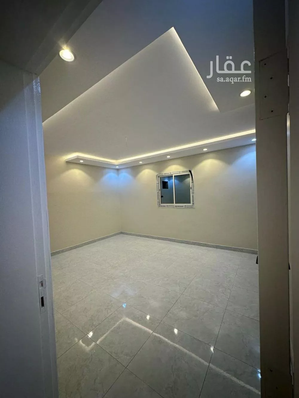 عمارة 510 م² في الدفاع 1