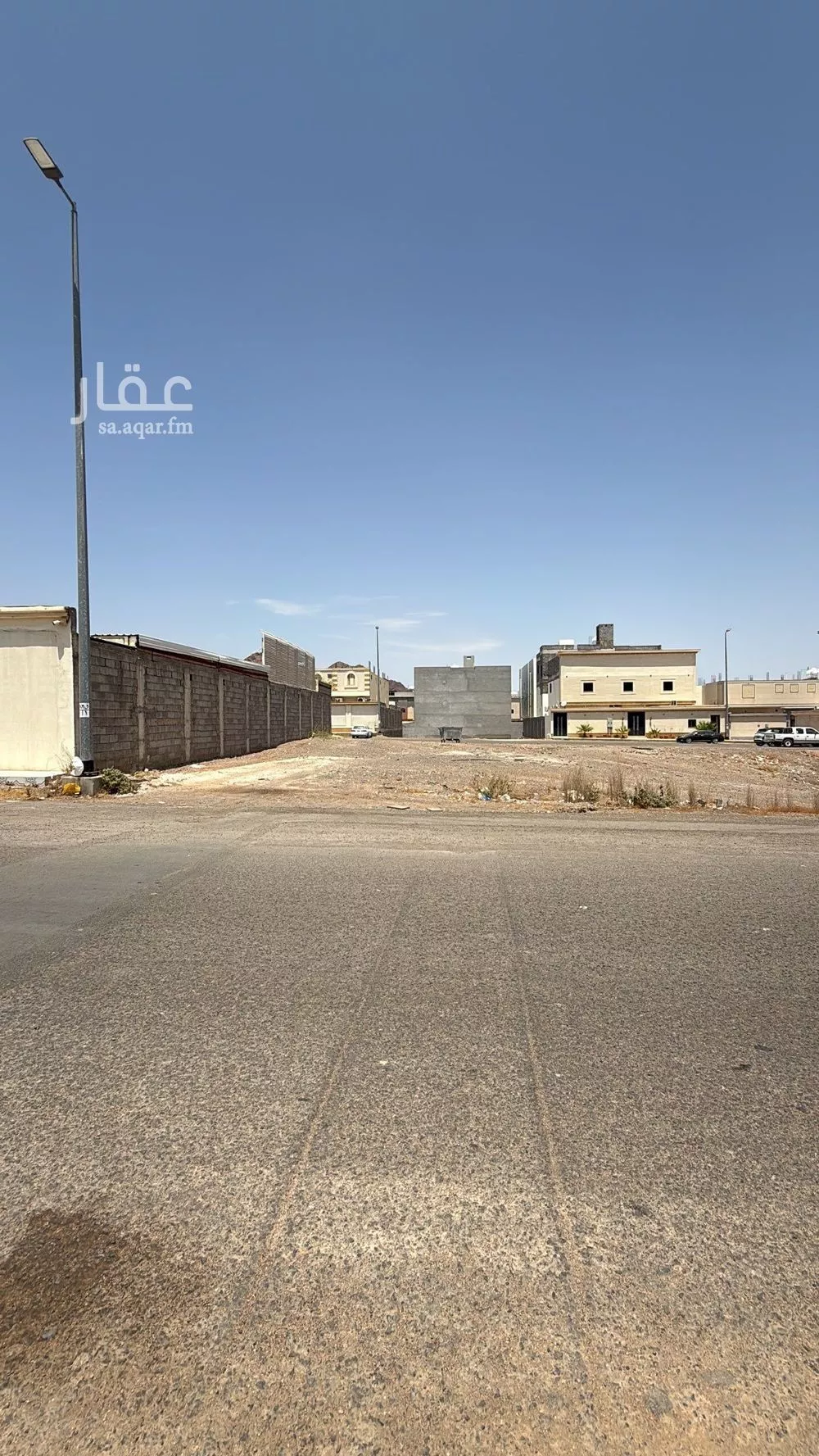 أرض 600 م² في ورقان 2