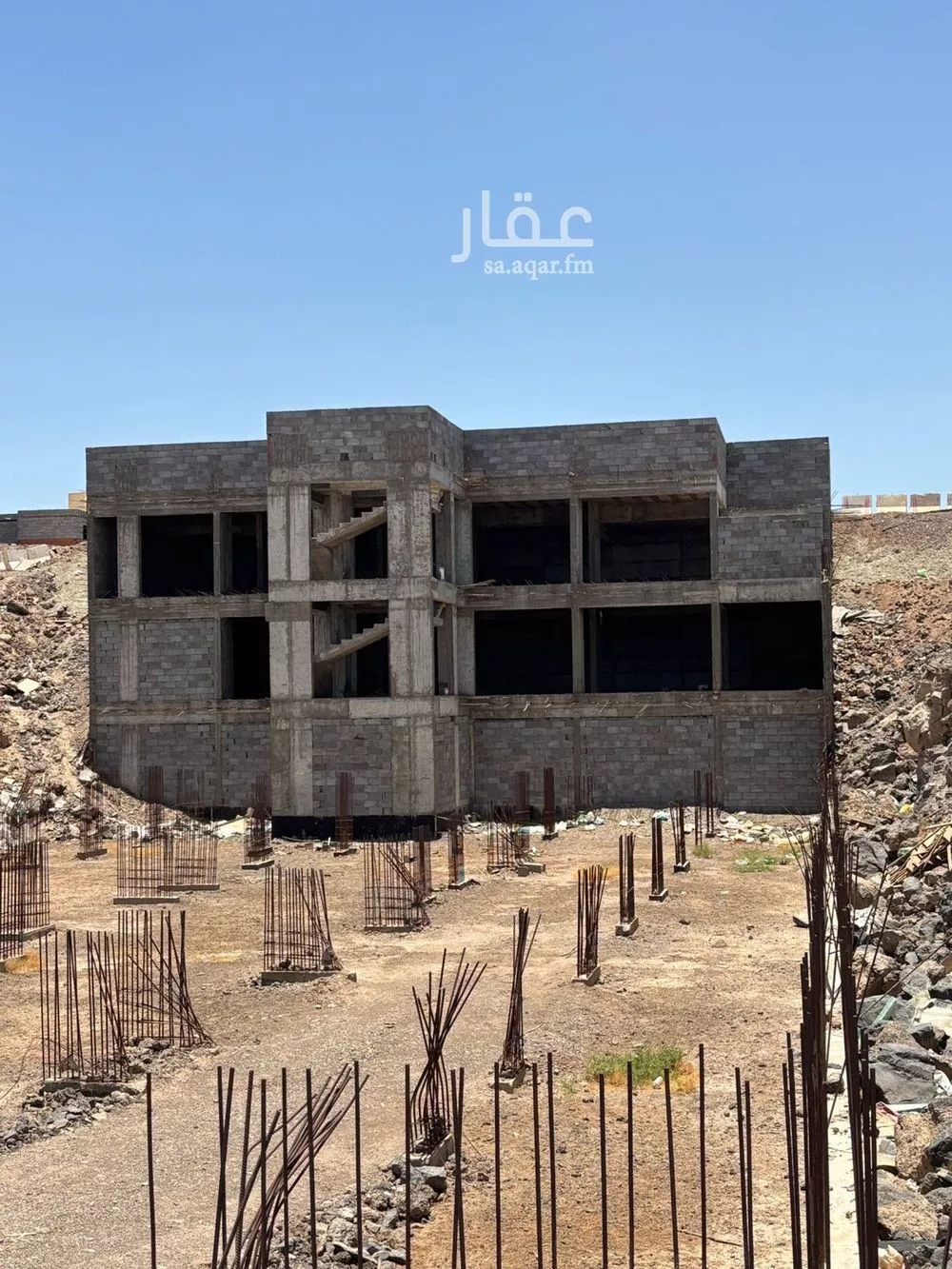 عمارة 1500 م² في السد 5