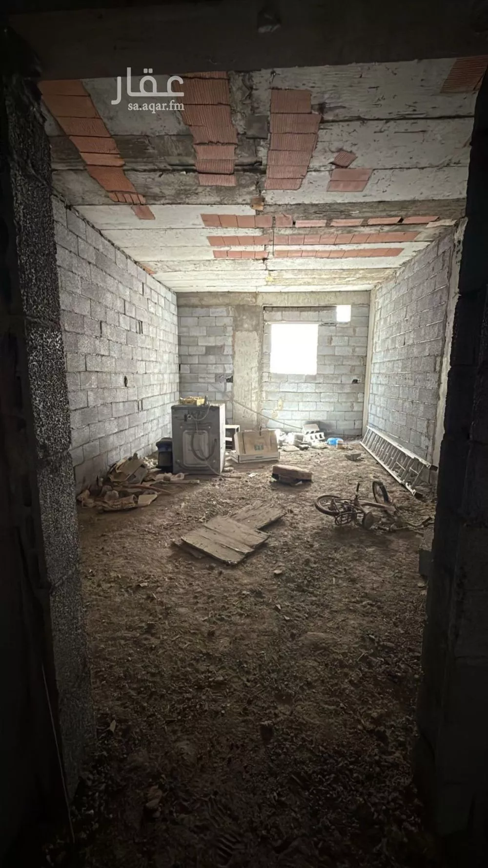 836 sqm building in Al Ranuna 5