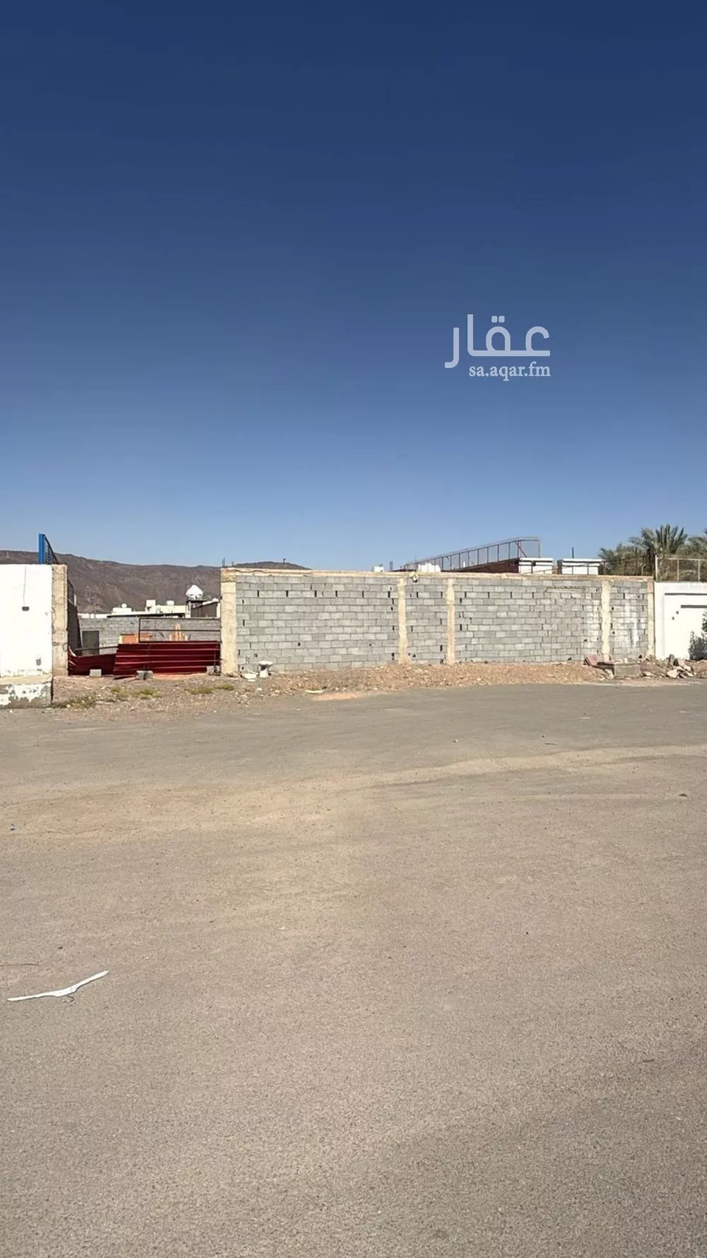 أرض 600 م² في خاخ 2